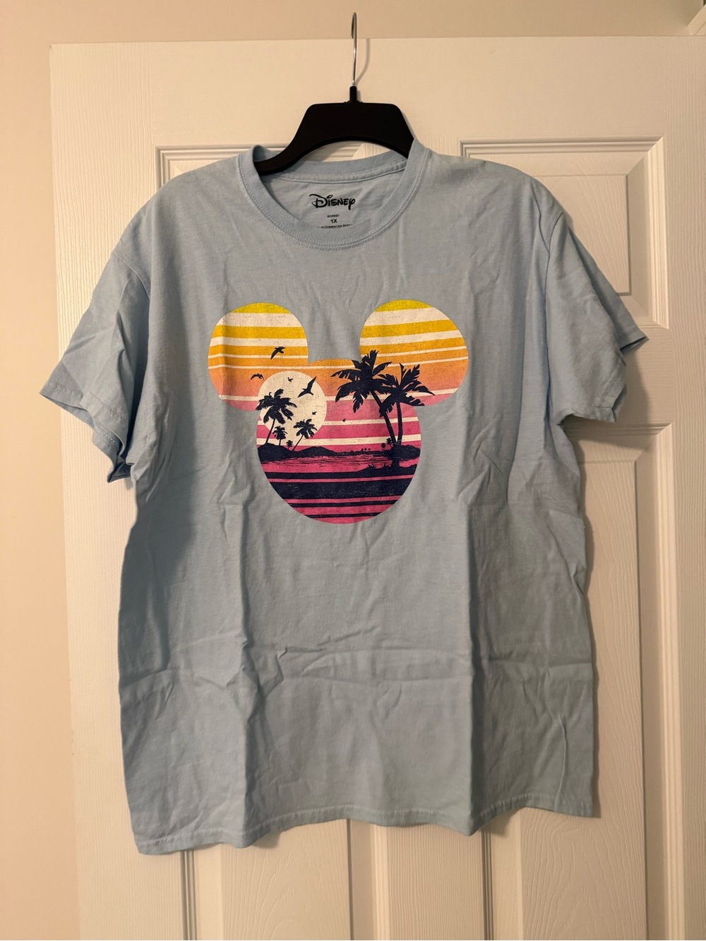 Disney Light Blue T-Shirt with Sunset Mickey Graphic Size 1X
